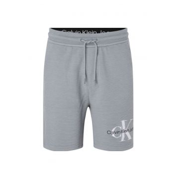 Pantaloni Scurti Cu Detaliu Printat