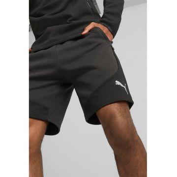 Pantaloni scurti cu snur si buzunare cu fermoar - Negru