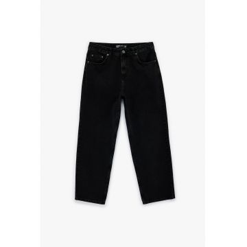 Blugi uni cu talie medie - Negru