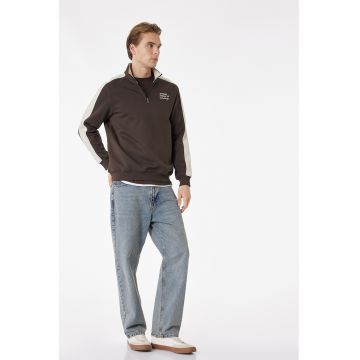 Bluza de trening cu insertii contrastante - Alb fildes/Maro