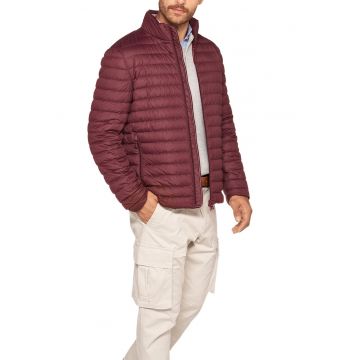 Jacheta matlasata cu buzunare cu fermoar - Visiniu