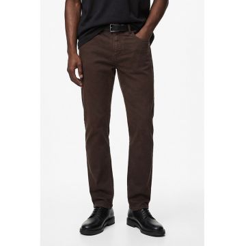 Pantaloni slim fit cu talie medie - Maro inchis