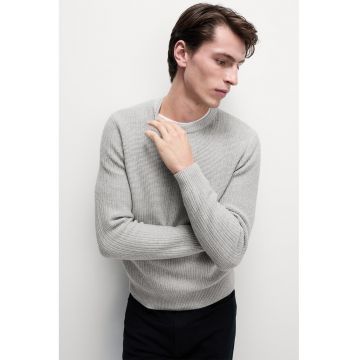 Pulover uni cu decolteu la baza gatului - Gri