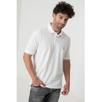 Tricou cu logo si guler polo - Alb murdar