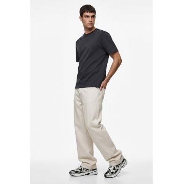 Tricou uni cu decolteu la baza gatului - Gri antracit