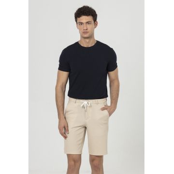 Bermude chino cu talie ajustabila - Maro camel
