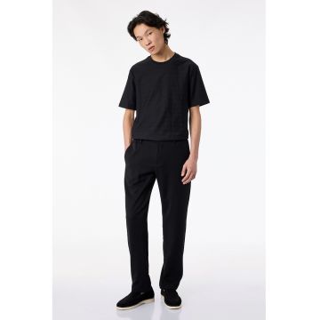 Pantaloni cu croiala dreapta - Negru