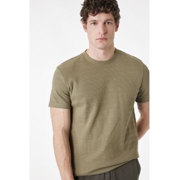 Tricou uni cu decolteu la baza gatului - Kaki