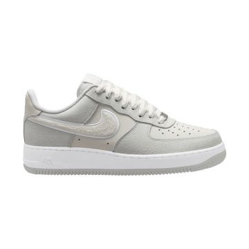 Pantofi sport Nike AIR FORCE 1 '07 LV8 ESS+