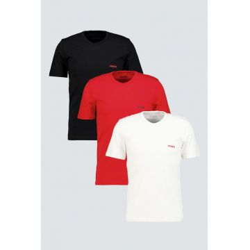 Set de tricouri de casa - 3 piese - Rosu/Alb/Negru