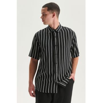 Camasa cu model in dungi si maneci scurte - Alb/Negru