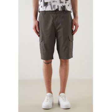 Pantaloni scurti cargo din bumbac - Gri inchis