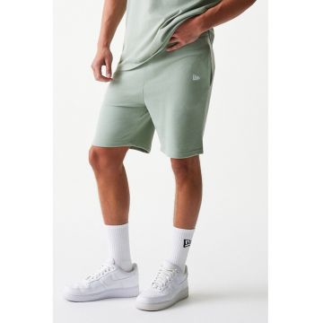 Pantaloni scurti cu logo brodat si snur - Verde pal