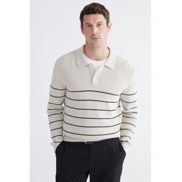 Pulover cu dungi si guler ascutit - Alb fildes/Bleumarin