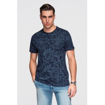 Tricou cu model si decolteu rotund - Albastru lavanda/Bleumarin