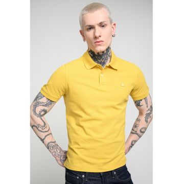 Tricou polo regular fit cu aplicatie logo discreta - Galben sofran