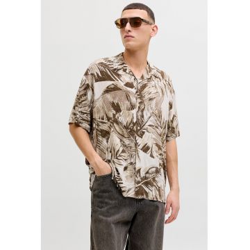 Camasa cu maneci scurte si model tropical - Alb/Maro