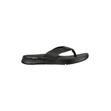 Papuci flip-flop din piele ecologica Go Consistent