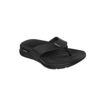 Papuci flip-flop din piele ecologica Go Consistent