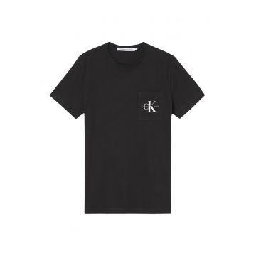 Tricou cu decolteu la baza gatului si buzunar pe piept - Negru