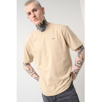 Tricou din amestec de bumbac organic cu decolteu la baza gatului - Bej