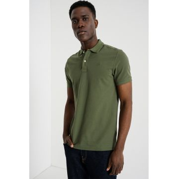 Tricou polo slim fit din amestec de bumbac organic cu logo discret Dunda - Verde feriga