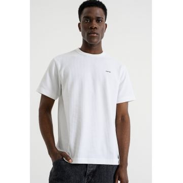 Tricou regular fit cu decolteu la baza gatului - Alb optic