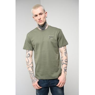 Tricou slim fit cu decolteu la baza gatului - Verde