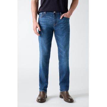 Blugi slim fit din amestec de in - Albastru inchis