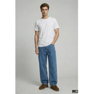 Tricou cu decolteu la baza gatului - mprimeu grafic si model text pe partea din spate - Negru stins/Rosu stins/Alb optic