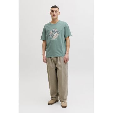 Tricou de bumbac cu imprimeu grafic si logo - Verde deschis -