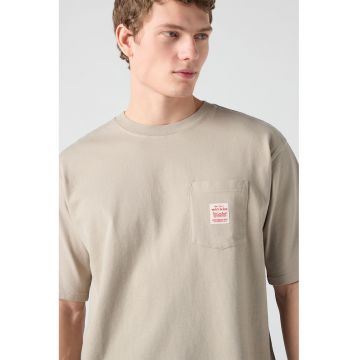 Tricou lejer cu buzunar pe piept - Maro nisip