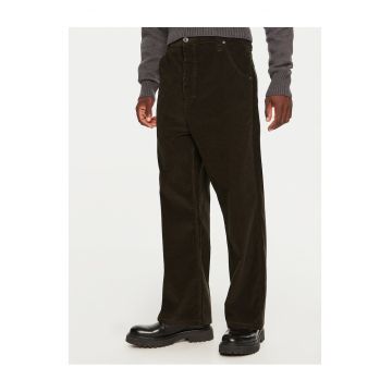 Pantaloni barbati -  maro