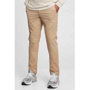 Pantaloni chino drepti - Maro camel