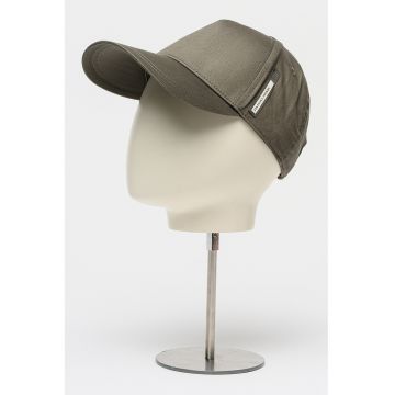 Sapca ajustabila cu cozoroc curbat