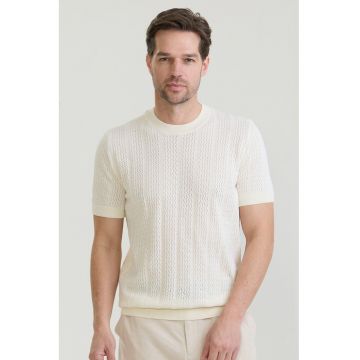 Tricou tricotat cu decolteu la baza gatului - Ocru