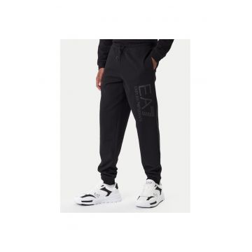 Pantaloni sport barbati -  material sintetic - negru