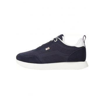 Pantofi sport cu insertii din piele intoarsa -