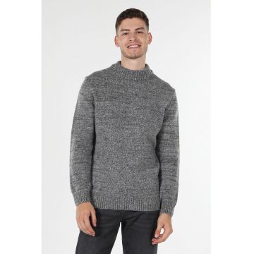 Pulover cu decolteu la baza gatului si terminatii striate - Gri melange