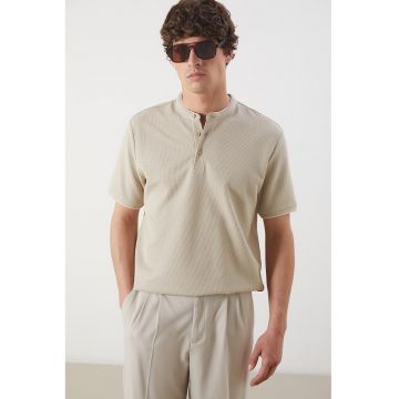 Tricou uni din amestec de bumbac - Bej