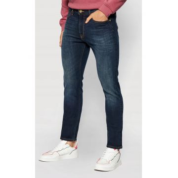 Blugi  Luke Slim Tapered - albastru inchis - croiala subtire - elasticitate suplimentara - set de pantaloni.