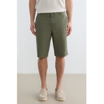 Bermude chino de bumbac - Sage Green