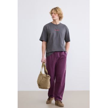 Pantaloni de trening cu linii contrastante - Alb/Violet tyrian