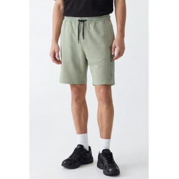 Pantaloni de trening cu text lateral - Verde sparanghel