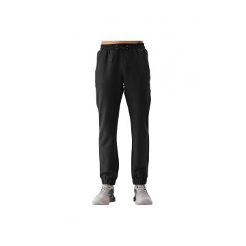 Pantaloni sport barbati  4FWSS25TFTRM0781 - uscare rapida - poliester/elastan - negru -