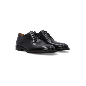 Pantofi de piele cu aspect lucios
