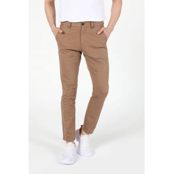 Pantaloni chino slim fit