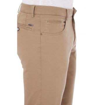 Pantaloni barbati  Douglas-slim 5526 maro - Maro