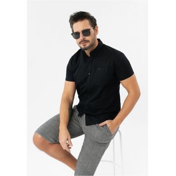Camasa barbati din bumbac si in cu maneci scurte - buzunar pe piept - guler fixat cu nasturi - Regular Fit -  C-Lin - negru - Verde