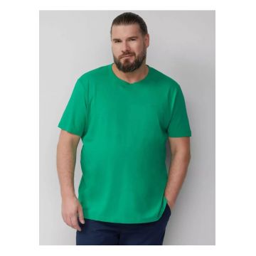 Big Sizes Tricou barbati big sizes cu decolteu la baza gatului - Regular fit - Verde - Verde